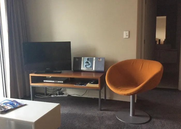 Edge Aparthotel 4*