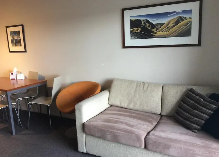 Edge Aparthotel
