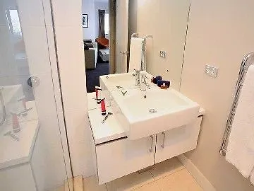 Edge Aparthotel 4*